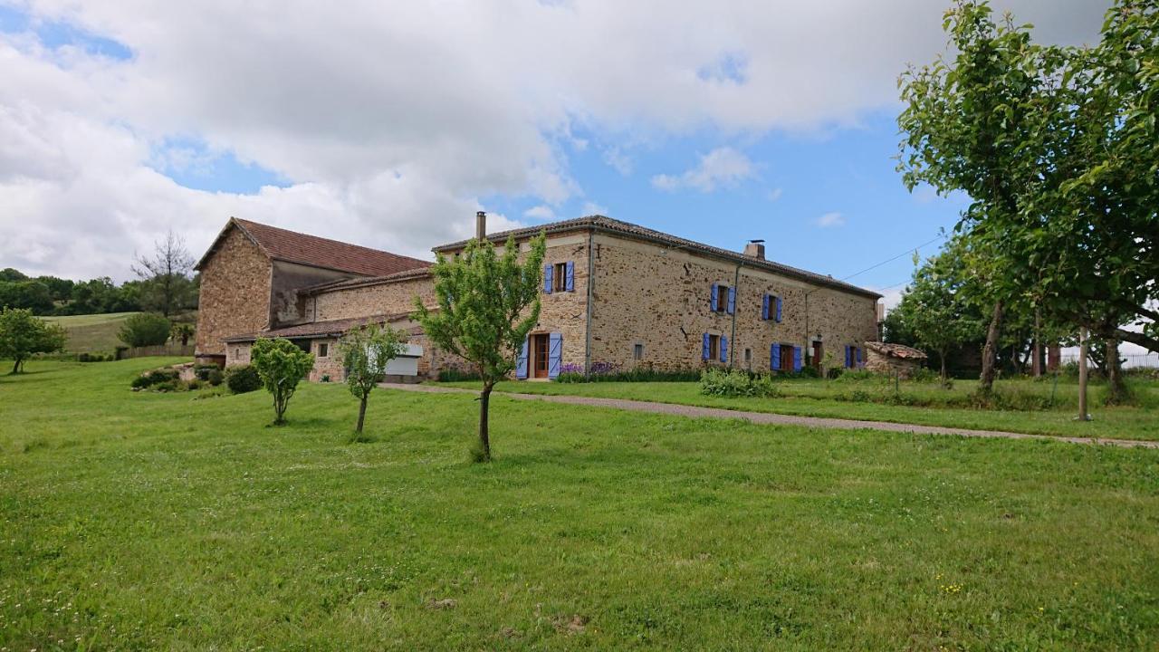 Gites & Chambres D'Hotes Peyrecout Laparrouquial Bagian luar foto