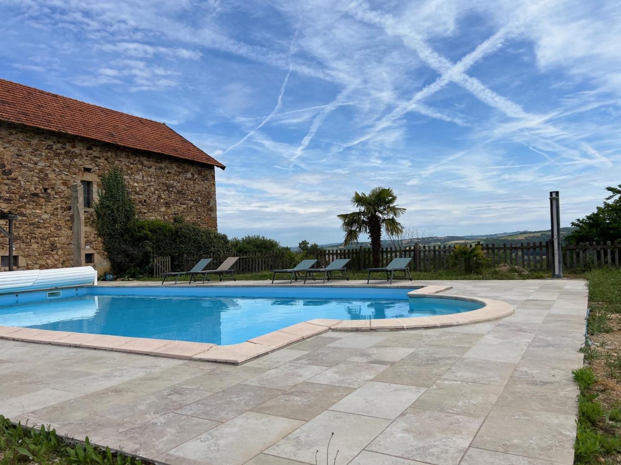 Gites & Chambres D'Hotes Peyrecout Laparrouquial Bagian luar foto