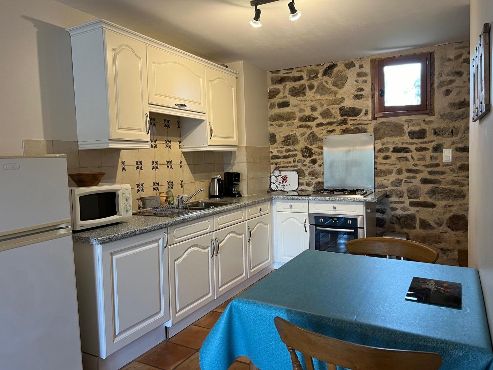 Gites & Chambres D'Hotes Peyrecout Laparrouquial Bagian luar foto
