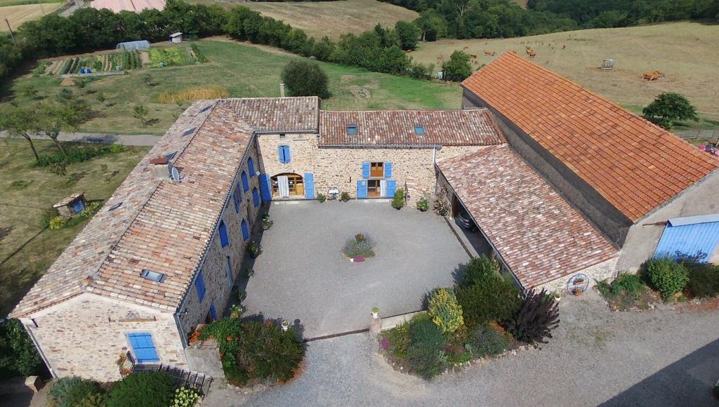 Gites & Chambres D'Hotes Peyrecout Laparrouquial Bagian luar foto
